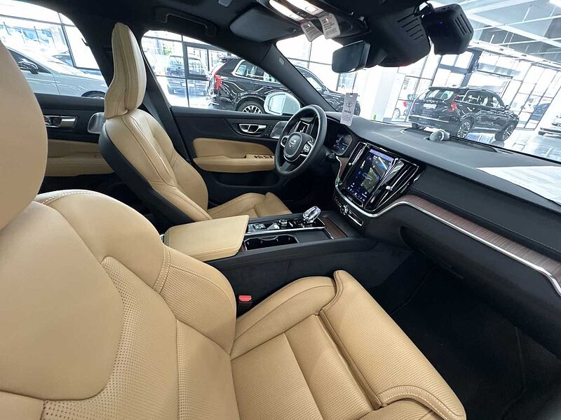 Volvo Ultra, B5 AWD 마일드 하이브리드, 가솔린, 브라이트