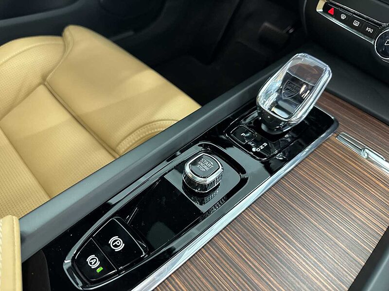 Volvo Ultra, B5 AWD 마일드 하이브리드, 가솔린, 브라이트