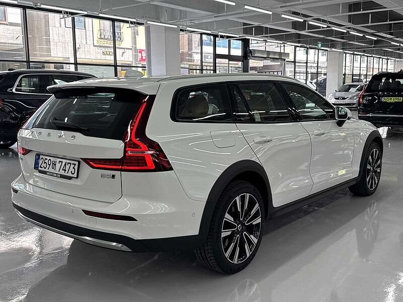 Volvo Ultra, B5 AWD 마일드 하이브리드, 가솔린, 브라이트