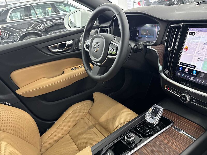 Volvo Ultra, B5 AWD 마일드 하이브리드, 가솔린, 브라이트