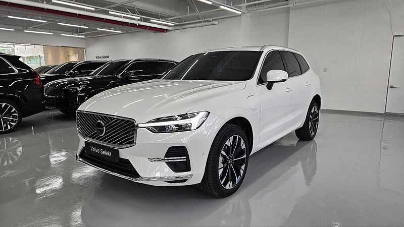 Volvo Ultra, T8 AWD 플러그-인 하이브리드, 전기/가솔린, 브라이트