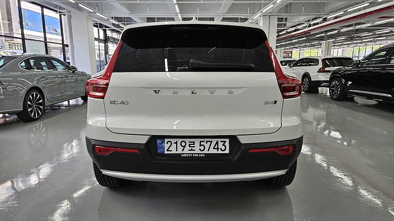 Volvo  Ultra, B4 AWD 마일드 하이브리드, 가솔린, 브라이트