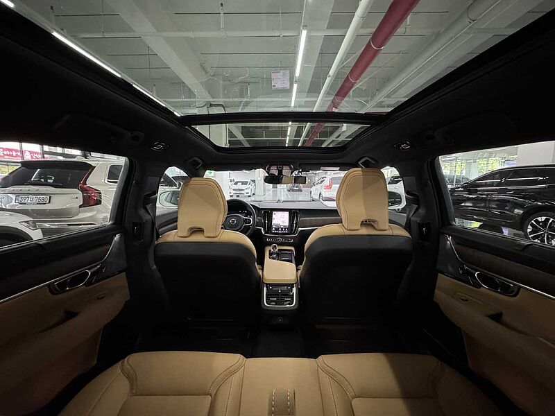 Volvo Ultra, B5 AWD 마일드 하이브리드, 가솔린, 브라이트