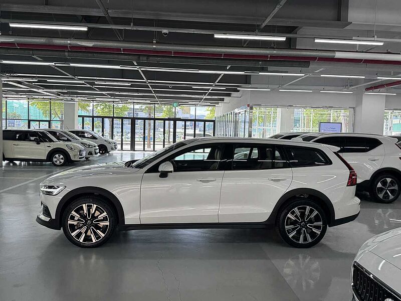 Volvo Ultra, B5 AWD 마일드 하이브리드, 가솔린, 브라이트