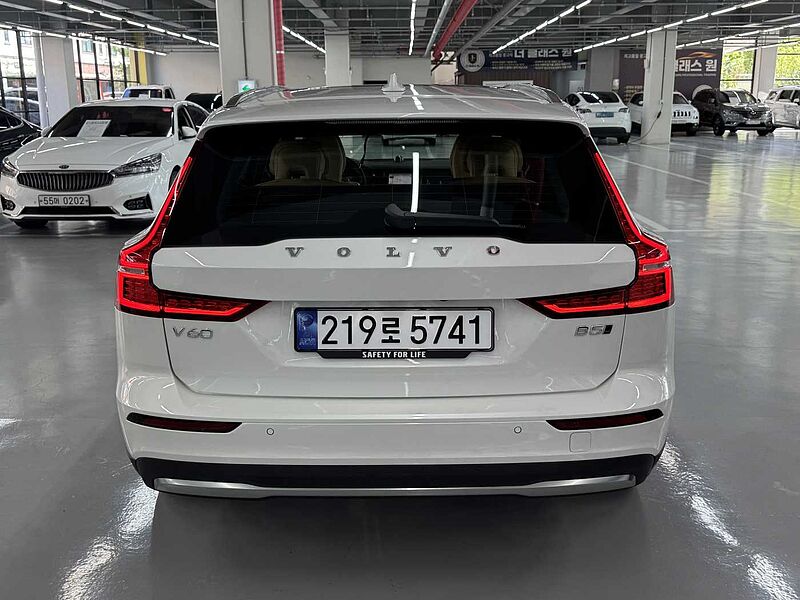 Volvo Ultra, B5 AWD 마일드 하이브리드, 가솔린, 브라이트