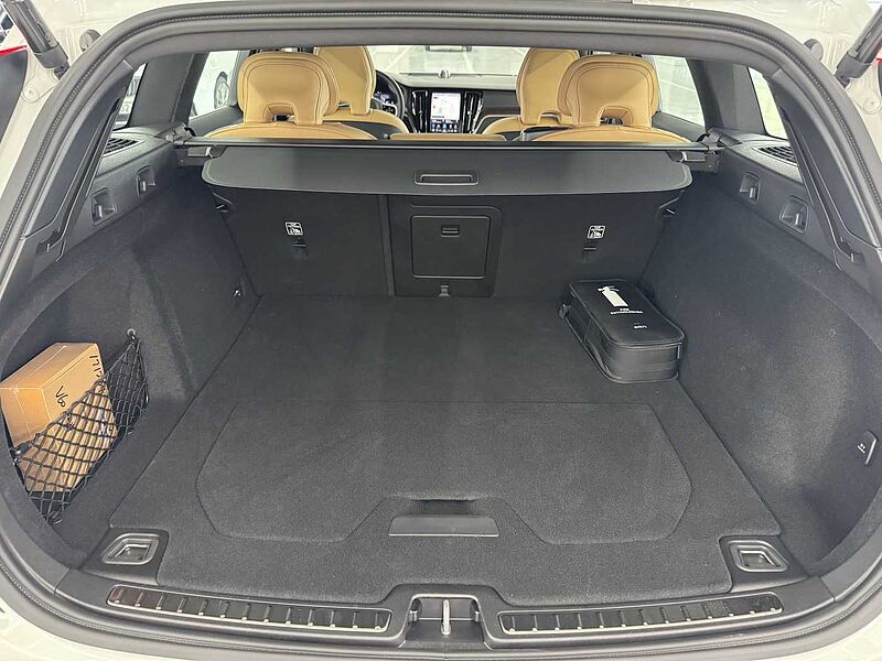 Volvo Ultra, B5 AWD 마일드 하이브리드, 가솔린, 브라이트