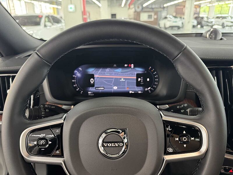 Volvo Ultra, B5 AWD 마일드 하이브리드, 가솔린, 브라이트