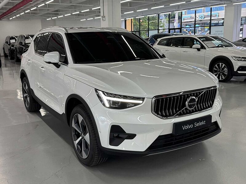 Volvo Ultra, B4 AWD 마일드 하이브리드, 가솔린, 브라이트