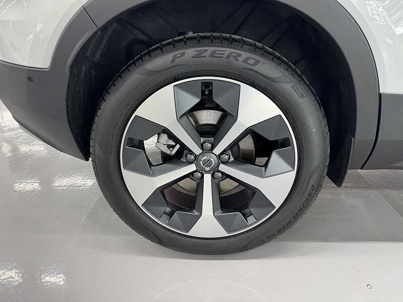 Volvo Ultra, B4 AWD 마일드 하이브리드, 가솔린, 브라이트