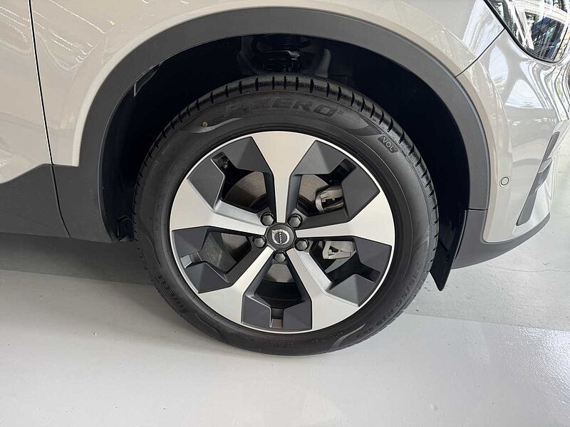 Volvo  Ultra, B4 AWD 마일드 하이브리드, 가솔린, 브라이트