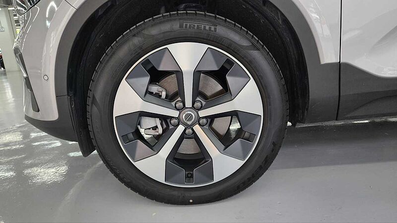 Volvo Ultra, B4 AWD 마일드 하이브리드, 가솔린, 브라이트