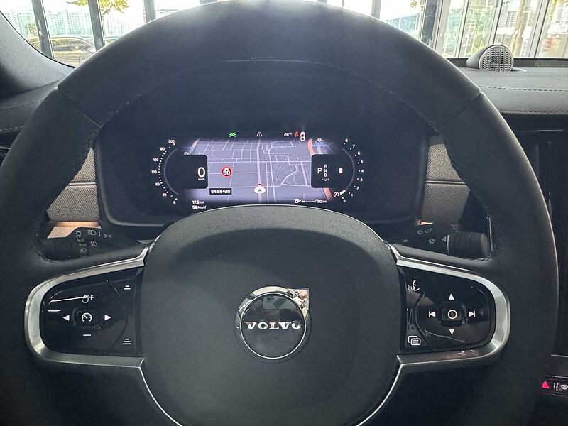 Volvo Ultra, B5 마일드 하이브리드, 가솔린, 브라이트