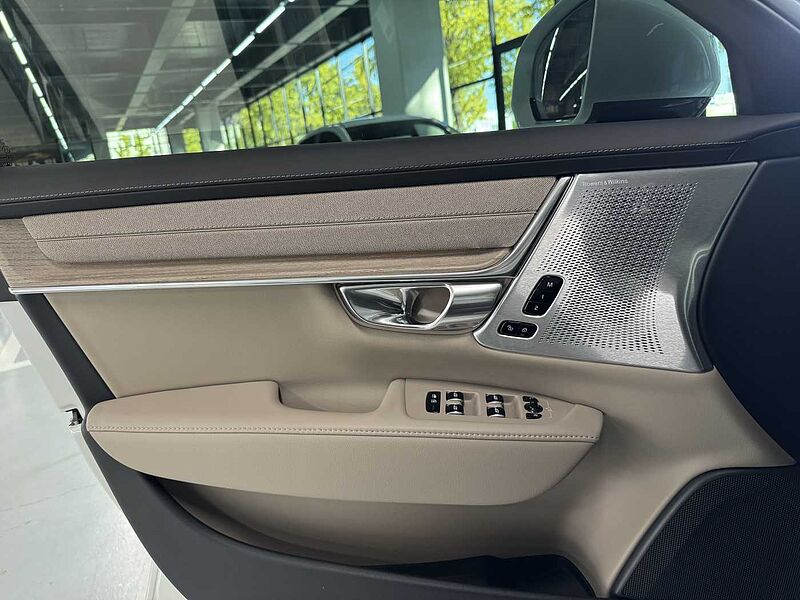 Volvo Ultra, B5 마일드 하이브리드, 가솔린, 브라이트